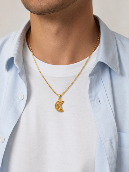ST. CHRISTOPHER PENDANT FIGARO CHAIN | 18K Gold